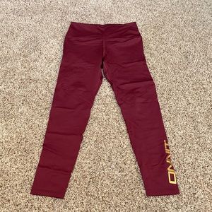 Onnit burgundy leggings size XL only worn once! In perfect condition